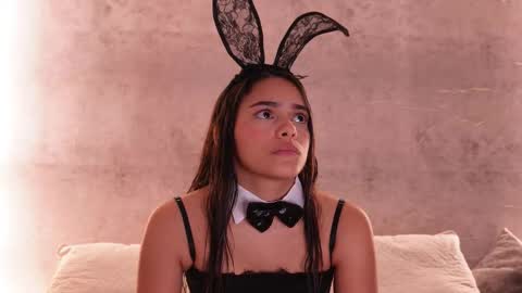 nicky and blake online show from 10/31/25, 08:54