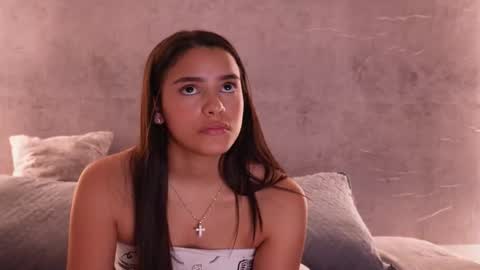 Snapshot of nicky_and_blake chatting on 11/06/25, 08:43 nicky and blake online show from 11/06/25, 08:43