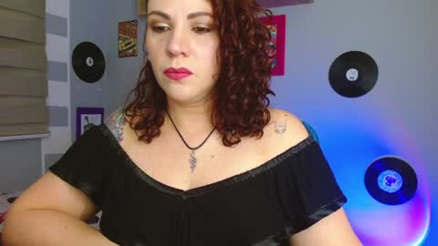 lucy online show from 01/14/25, 03:43