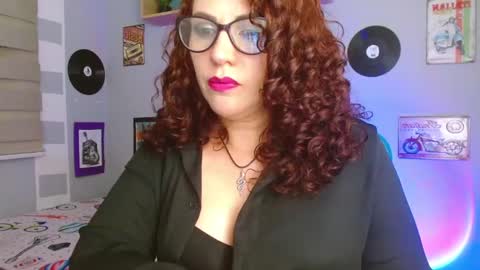 lucy online show from 02/14/25, 04:15