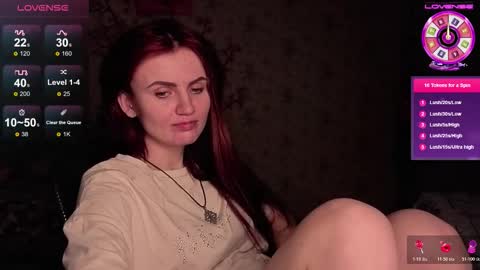 Snapshot of nicky_weekends chatting on 12/15/25, 09:08 Nicky Weekends online show from 12/15/25, 09:08