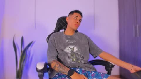 Nicky  online show from 10/24/25, 12:56