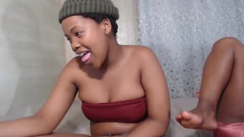 Snapshot of nickybliss chatting on 09/30/25, 09:20 nickybliss online show from 09/30/25, 09:20