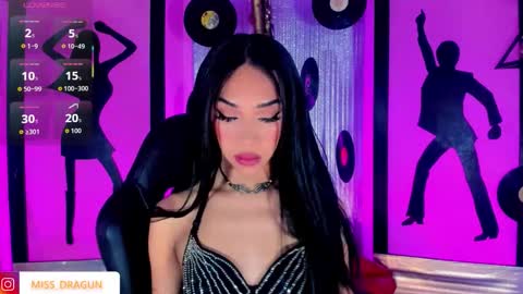 Nicky online show from 09/30/25, 11:32