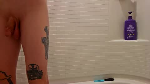 Snapshot of nickytatz chatting on 02/03/25, 03:20 Nicky online show from 02/03/25, 03:20