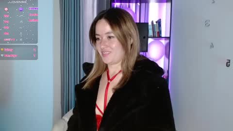 Snapshot of nickywindsor chatting on 02/02/25, 09:13 Nicky online show from 02/02/25, 09:13