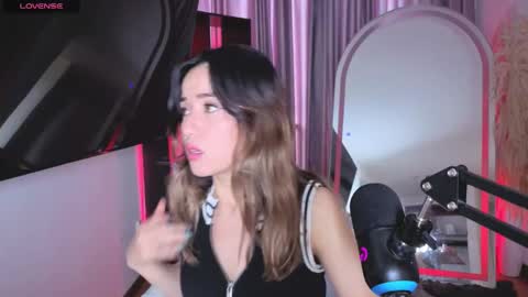 Nicky online show from 10/02/25, 06:37