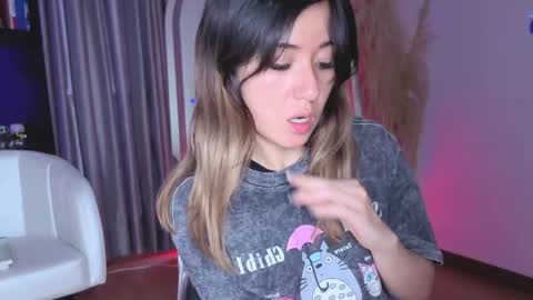 Nicky online show from 11/08/25, 09:13