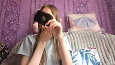 Snapshot of nickyzahl chatting on 05/30/26, 11:18 Emily online show from 05/30/26, 11:18