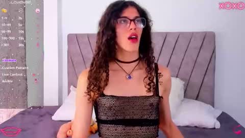 nico_gonzalez online show from 10/10/25, 02:05