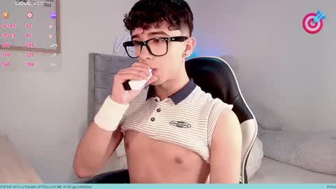 Snapshot of nico_prince chatting on 06/05/26, 10:15 nico online show from 06/05/26, 10:15