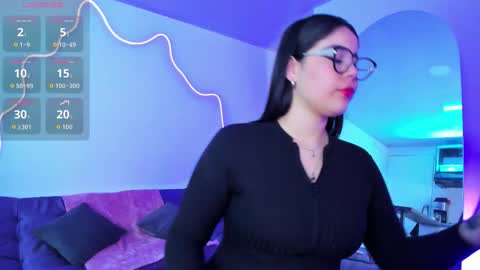 Snapshot of nicoblacke chatting on 09/17/25, 12:07 Nico Blacke online show from 09/17/25, 12:07