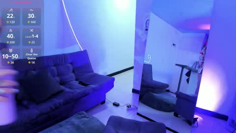 Snapshot of nicoblacke chatting on 09/25/25, 12:31 Nico Blacke online show from 09/25/25, 12:31