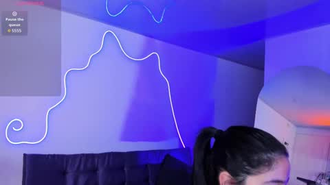 Snapshot of nicoblacke chatting on 09/30/25, 12:21 Nico Blacke online show from 09/30/25, 12:21