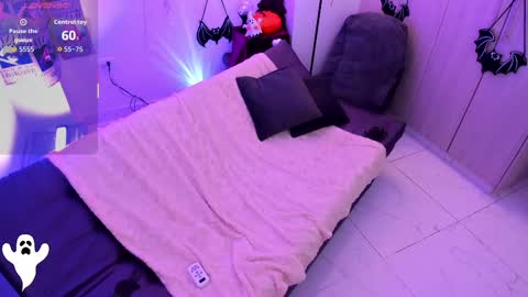 Snapshot of nicoblacke chatting on 10/24/25, 12:12 Nico Blacke online show from 10/24/25, 12:12