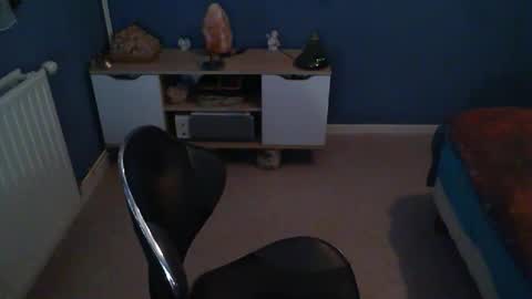 Snapshot of nicodu73 chatting on 11/03/25, 08:10 nicodu73 online show from 11/03/25, 08:10