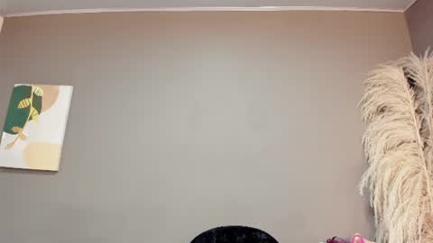 nicohillx online show from 06/12/26, 09:35