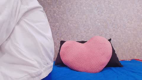 Nicol online show from 12/30/24, 07:11