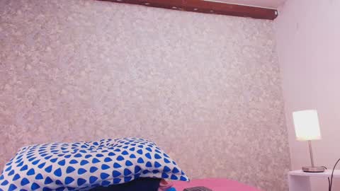 Nicol online show from 12/31/24, 07:18