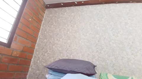 Nicol online show from 10/08/25, 08:17