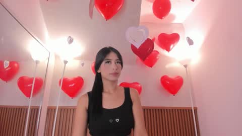 Snapshot of nicol_giraldo chatting on 02/14/26, 03:47 Nicol online show from 02/14/26, 03:47