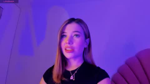 Snapshot of nicol_gw2025 chatting on 10/15/25, 04:45 Nicol Gw online show from 10/15/25, 04:45