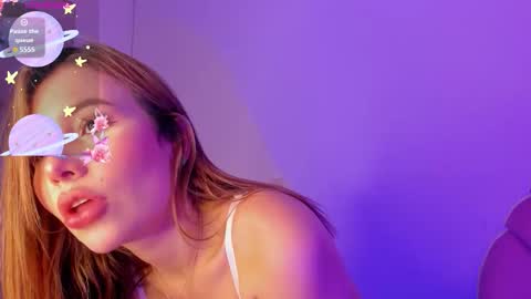 Snapshot of nicol_gw2025 chatting on 10/25/25, 04:42 Nicol Gw online show from 10/25/25, 04:42