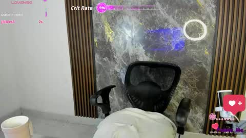 Nicol sanchez online show from 10/01/25, 11:00