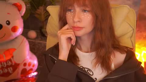 Snapshot of nicol_moonn chatting on 02/12/26, 03:01 Nicol Moonn online show from 02/12/26, 03:01