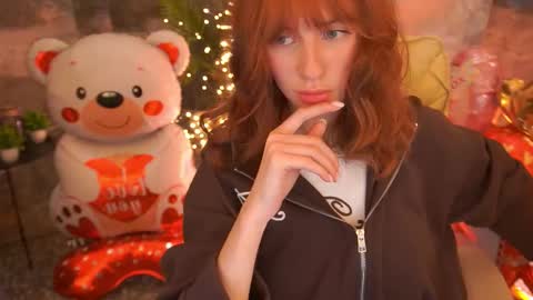 Snapshot of nicol_moonn chatting on 02/14/26, 06:54 Nicol Moonn online show from 02/14/26, 06:54