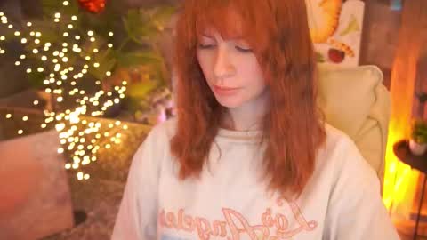 Snapshot of nicol_moonn chatting on 02/21/26, 10:05 Nicol Moonn online show from 02/21/26, 10:05