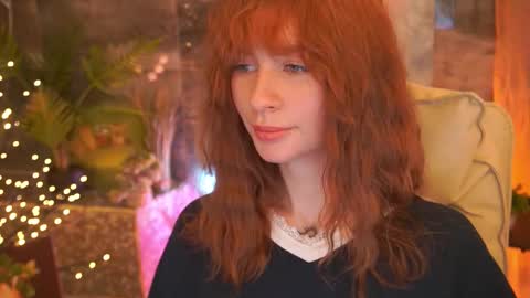 Snapshot of nicol_moonn chatting on 02/25/26, 02:48 Nicol Moonn online show from 02/25/26, 02:48