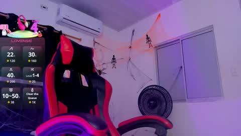 Nicol online show from 11/02/25, 03:53