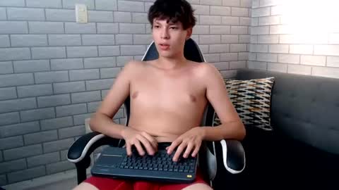 Nicola online show from 07/11/26, 02:58