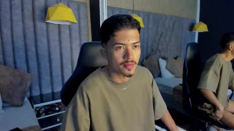 Snapshot of nicolaikarav chatting on 12/01/25, 11:59 Nicolai online show from 12/01/25, 11:59