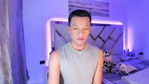 JEAMPIER online show from 09/23/25, 10:51