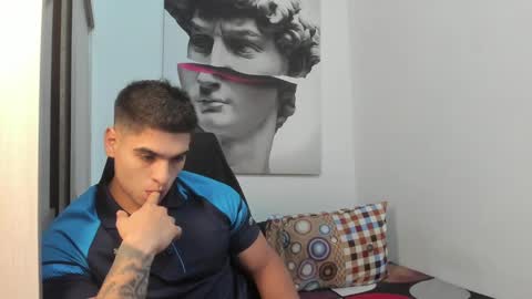 Snapshot of nicolasmuscle chatting on 12/16/24, 01:53 Andres online show from 12/16/24, 01:53