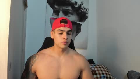 Snapshot of nicolasmuscle chatting on 12/23/24, 02:45 Andres online show from 12/23/24, 02:45
