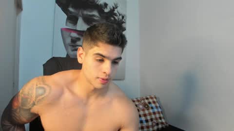 Snapshot of nicolasmuscle chatting on 12/29/24, 10:57 Andres online show from 12/29/24, 10:57