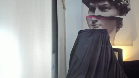 Snapshot of nicolasmuscle chatting on 02/02/25, 01:45 Andres online show from 02/02/25, 01:45