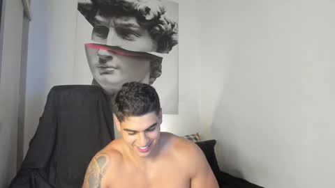 Snapshot of nicolasmuscle chatting on 02/05/25, 03:34 Andres online show from 02/05/25, 03:34