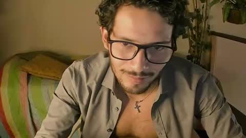 nicolasrodrii online show from 06/11/26, 09:13