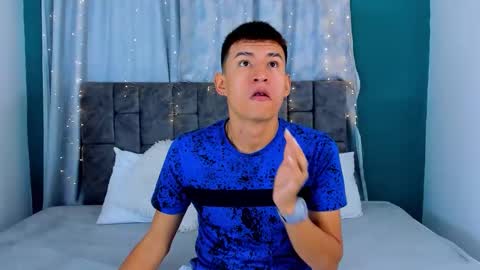 nicolastorres__ online show from 12/22/25, 02:30