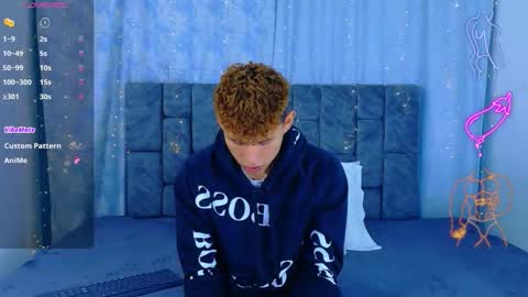 nicolastorres__ online show from 05/15/26, 03:02