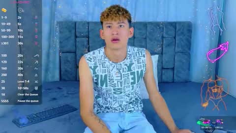 nicolastorres__ online show from 05/27/26, 03:14