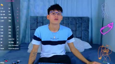 nicolastorres__ online show from 06/12/26, 02:43