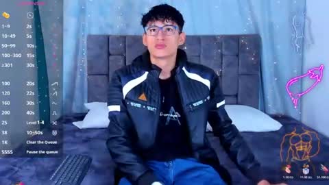 nicolastorres__ online show from 06/23/26, 04:21
