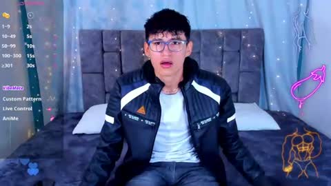 nicolastorres__ online show from 06/26/26, 04:28
