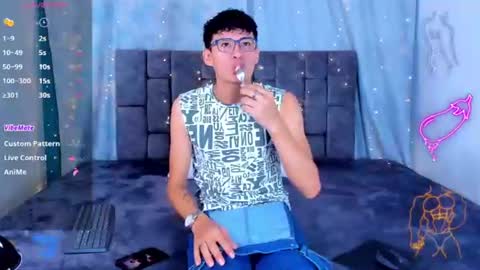 nicolastorres__ online show from 06/27/26, 03:00