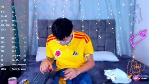 nicolastorres__ online show from 06/28/26, 04:40